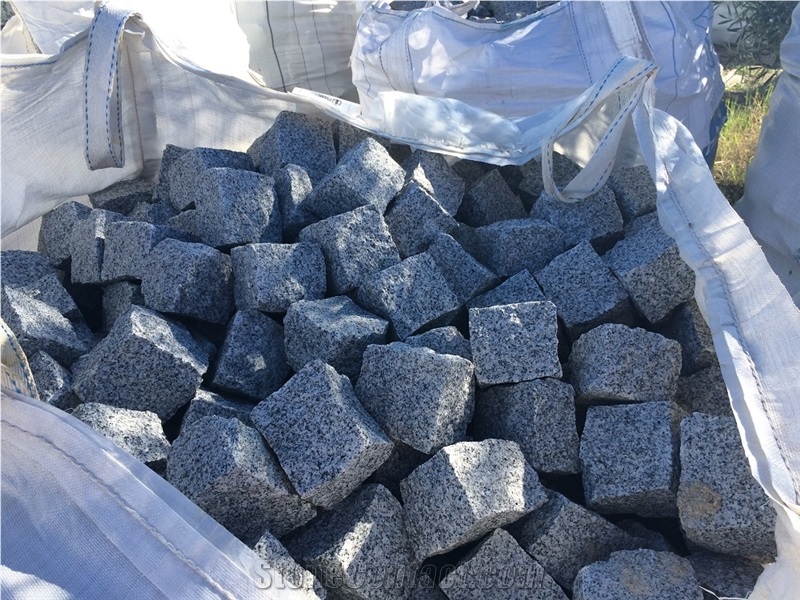 Granite Cobblestone Pavers