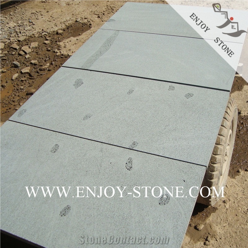 Machine Cut Hainan Bluestone with Honeycomb Tiles