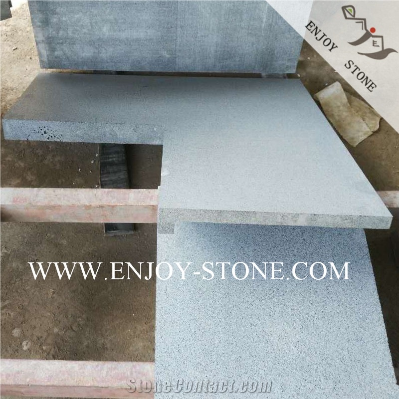 Sawn Hainan Bluestone Internal Corner Coping Tiles