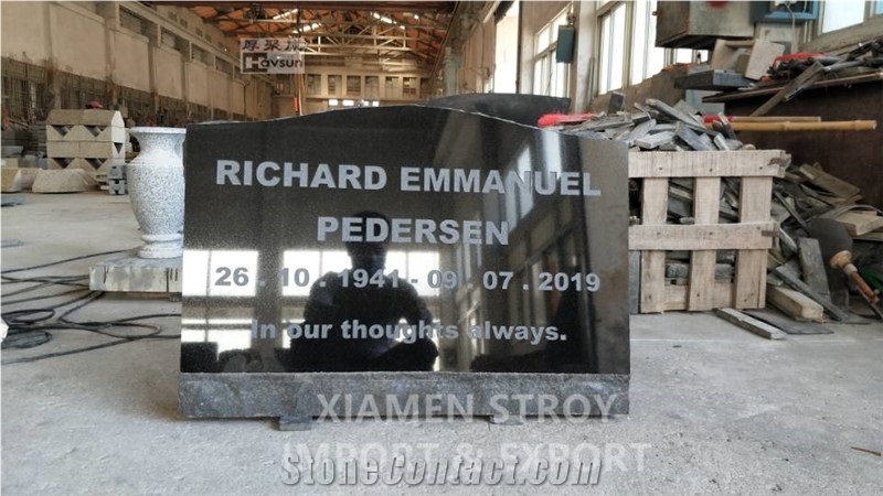 Serp Top Monument Headstone Tombstone