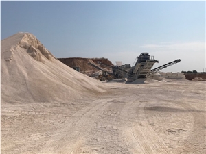 Aggregate Stones,Crushed Chips Beige Color