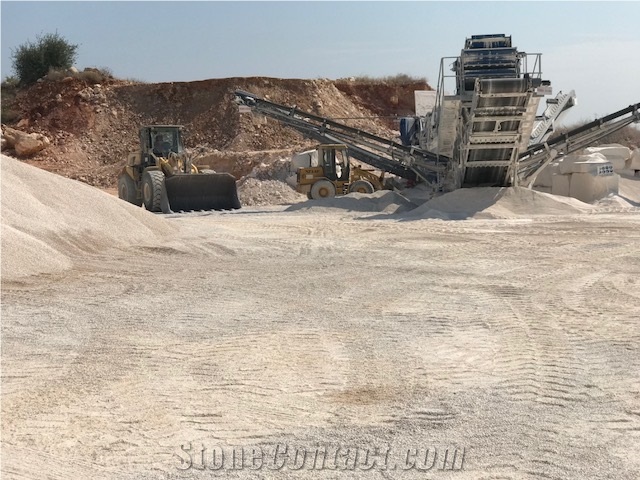 Aggregate Stones,Crushed Chips Beige Color