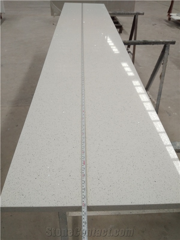Sparkling White Quartz Countertop Kitchen Island