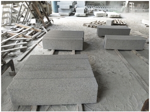G623 Chinese Grey Granite Bush Hammered Curbstone
