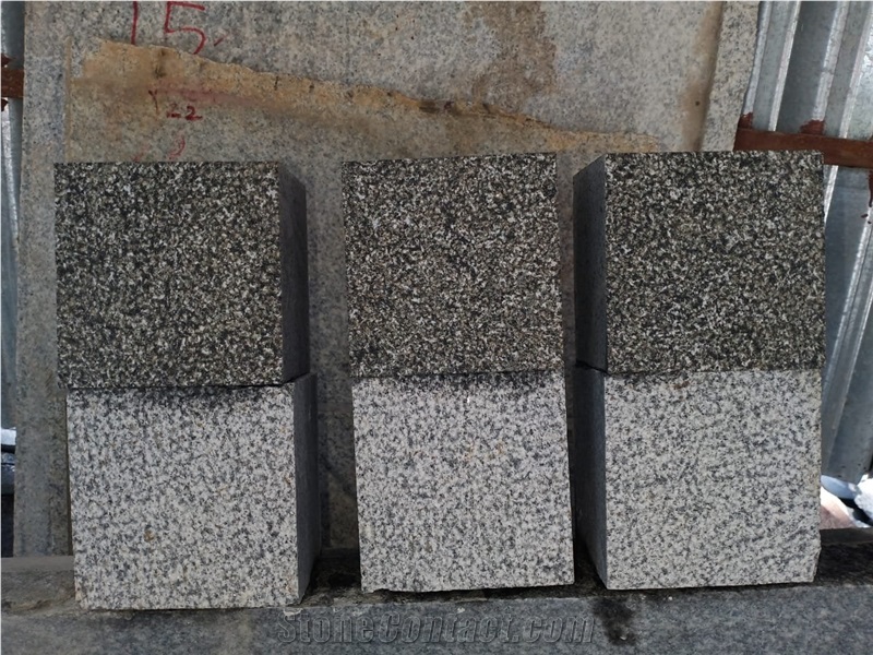 Black Granite Cobbles Bush Hammer