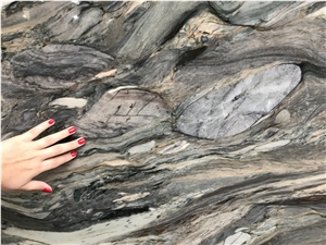 Fusion Quartzite Slabs