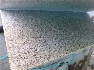Chinese G439 White Granite Tiles and Slabs