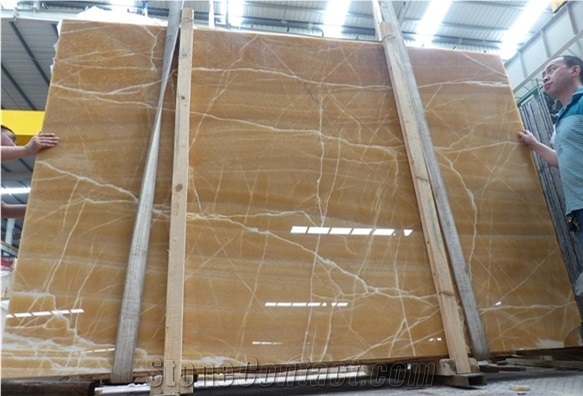Honey Onyx Slab Back-Lit Onyx Countertop
