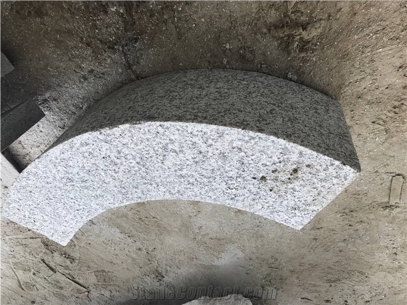 Light Grey Flamed Landscaping Kerbstone