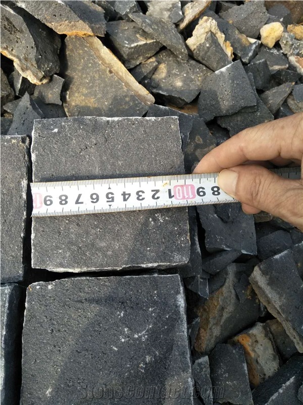 Zhangpu Black Basalt Bluestone Split Cubble,Pavers