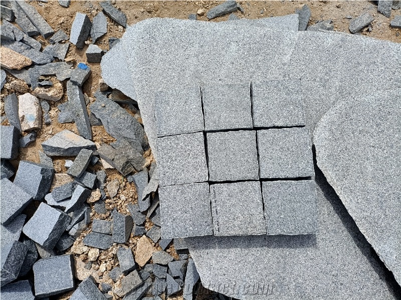New Padang Dark Granite Cubes