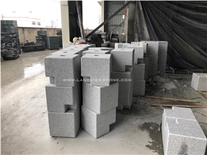 White Granite Stone Road Bollards for Packing Area