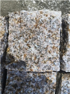 Yellow Rusty Cobble Pavers, Cube Stone Pavers