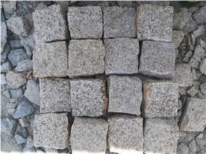 Yellow Rusty Cobble Pavers, Cube Stone Pavers