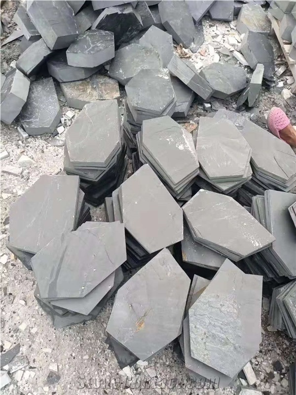 Black Slate Flagstone Walkway Pavers