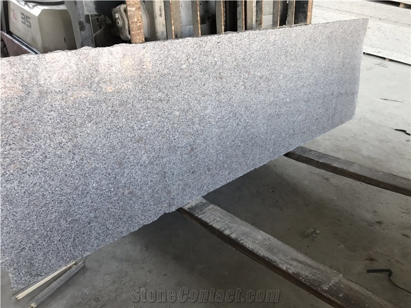G383 Pearl Flower Flamed Grey Granite Paving Stone