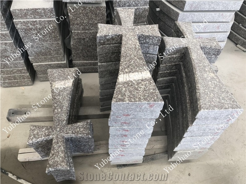 Factory Offer Cross Stone Monuments for Poland