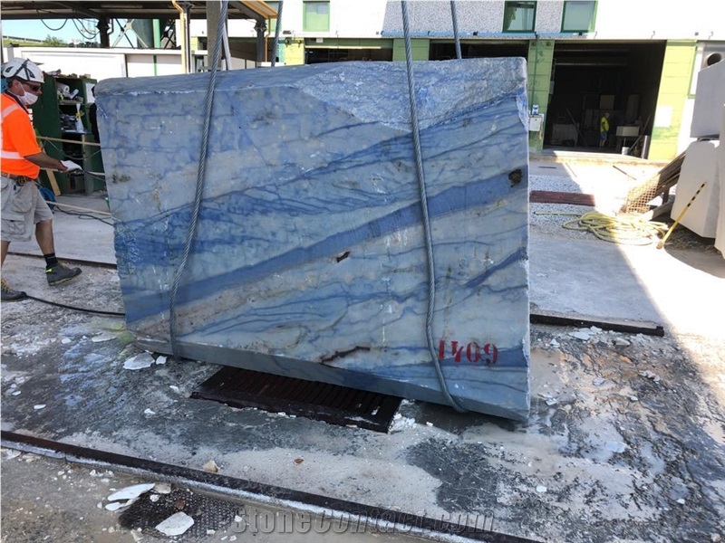 Azul Macaubas Quartzite Slabs