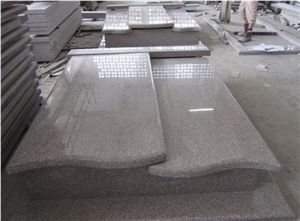 Cheap Poland Granite Monument for Sale Cheap Poland Granite Monument for Sale