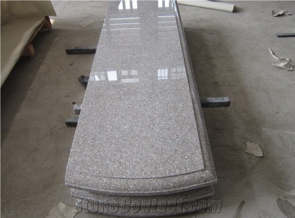 Cheap Poland Granite Monument for Sale
