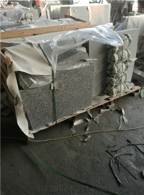 China G623 Granite Monument
