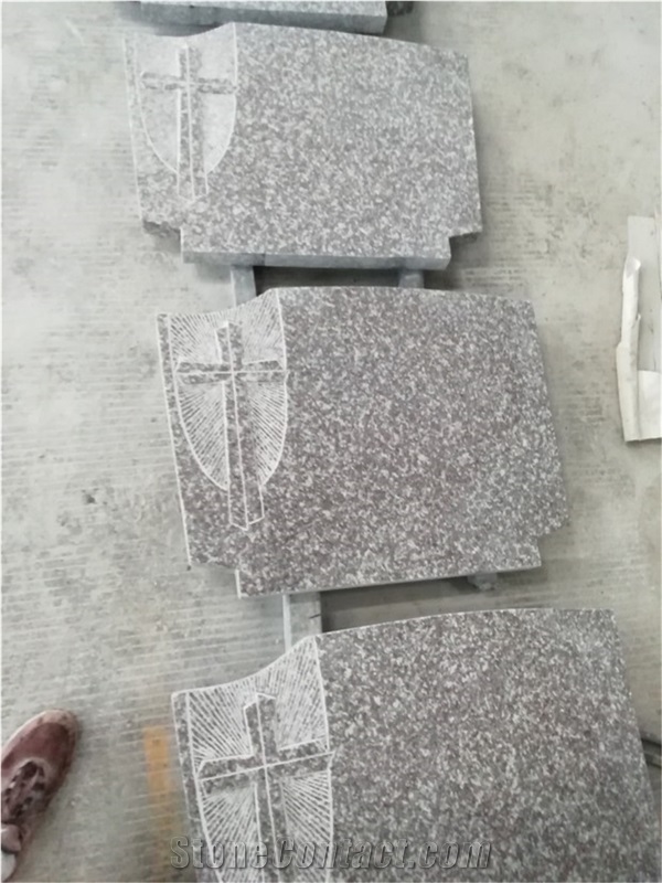 China Loyuan Red Granite Gravestones