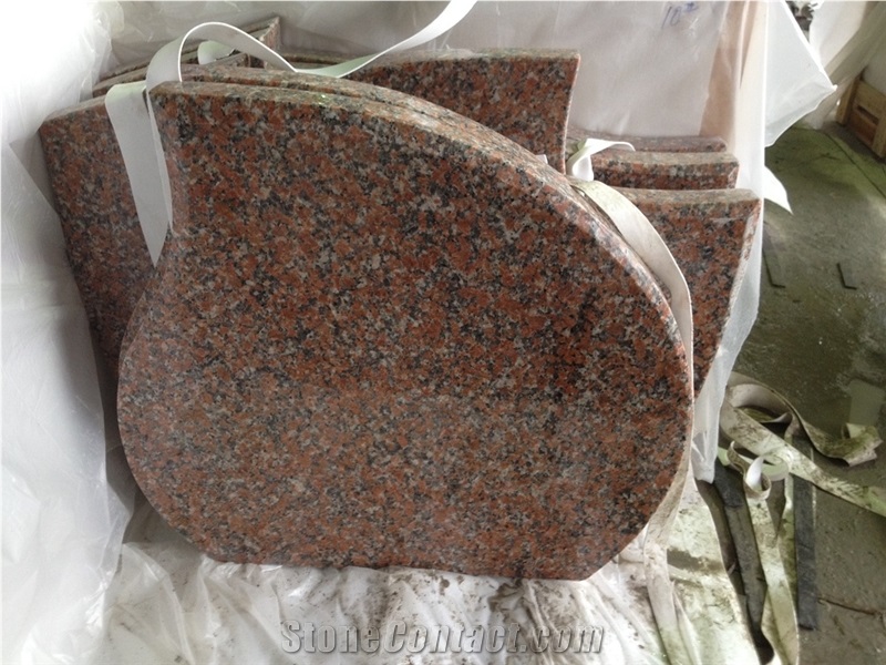China Maple Leaf Red Granite Popular Tombstone