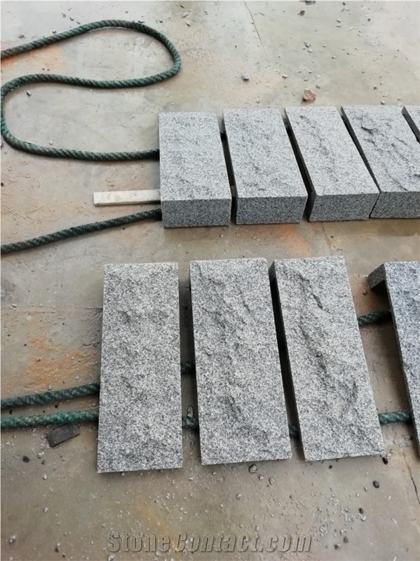 Granite Mushroomed Split Face Stone for Wall