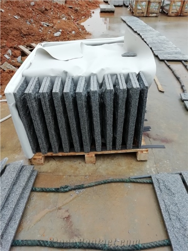 Granite Mushroomed Split Face Stone for Wall