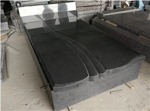 Upright Black Granite Gravestones/Tombstones