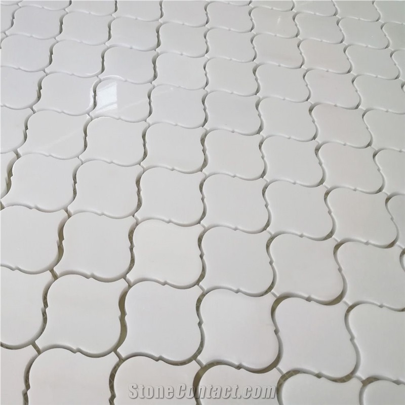 White Marble Medium Arabesque Baroque Lantern Tile