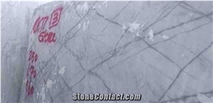 There is Top Quality White Spider Marble Blocks