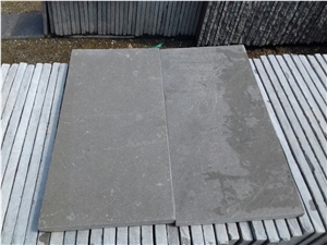 Kurnool Grey Limestone Paving Tiles and Paving Slabs