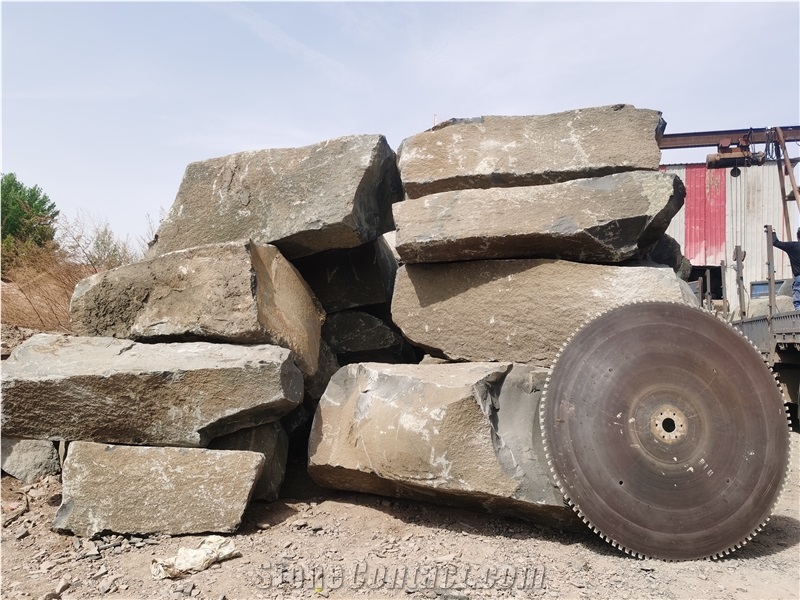 Mongolia Absolute Black Basalt Blocks Supplier