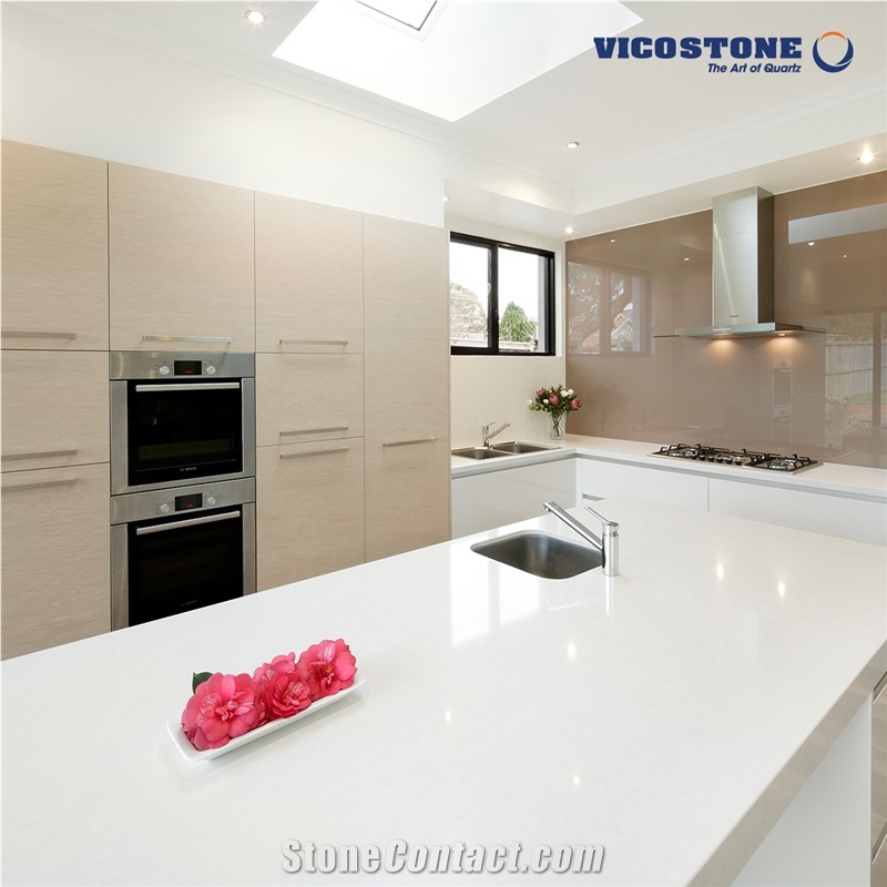 White Quartz Island Countertop Vicostone Bq2088