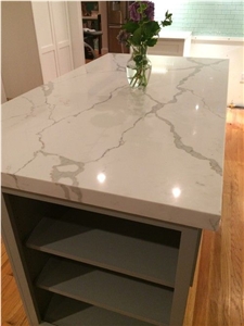 Calacatta Quartz Stone Countertop