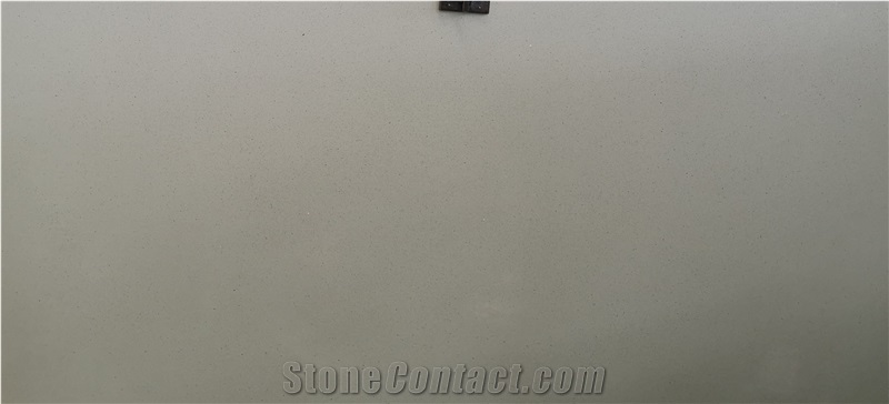Egg Shell Monochrome Quartz Slabs