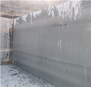 Khadipur Grey Quartzite Blocks