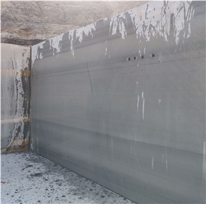 Khadipur Grey Quartzite Blocks