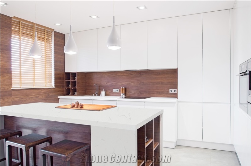 Carrara Bianco Quartz Slab
