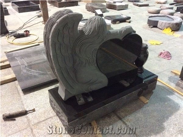 China Nero Assoluto Shanxi Black Granite Weeping Angel Heart Tombstone with Base / Gravestone