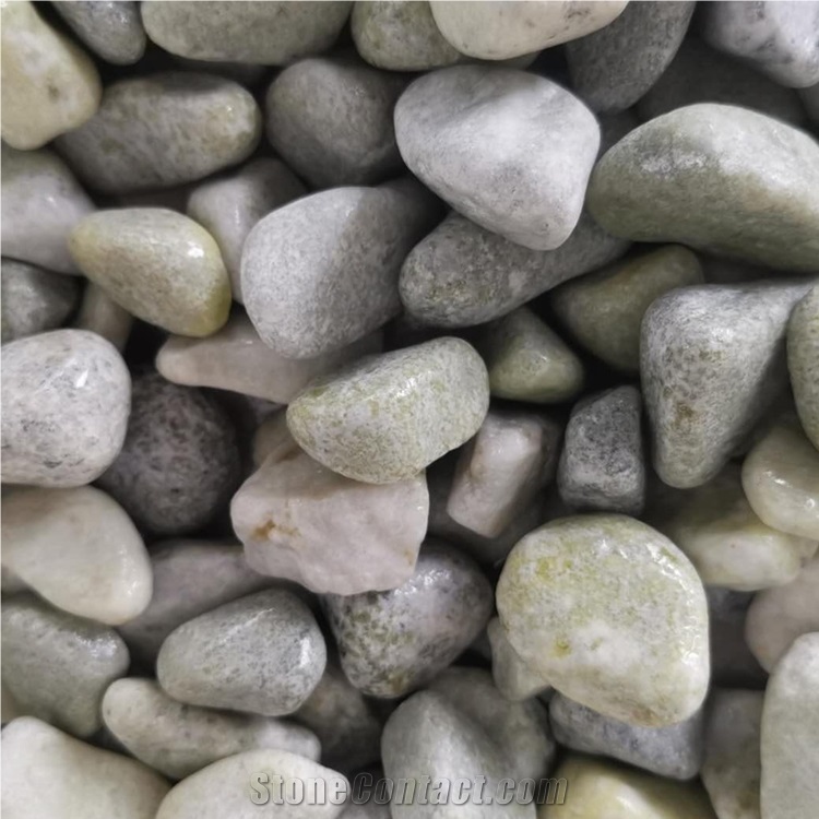 Chinese Gs-011 Yellow Green Pebble Ball Stone