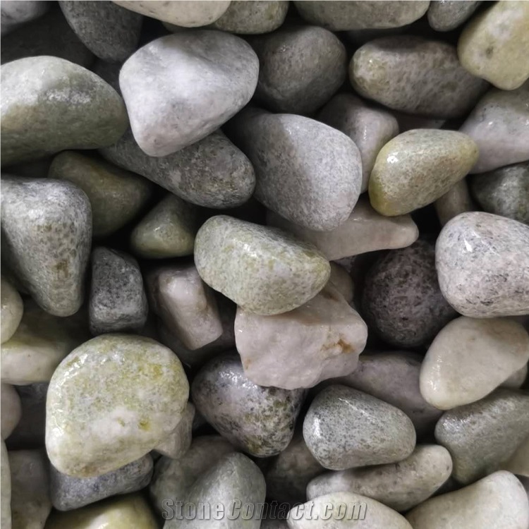 Chinese Gs-011 Yellow Green Pebble Ball Stone