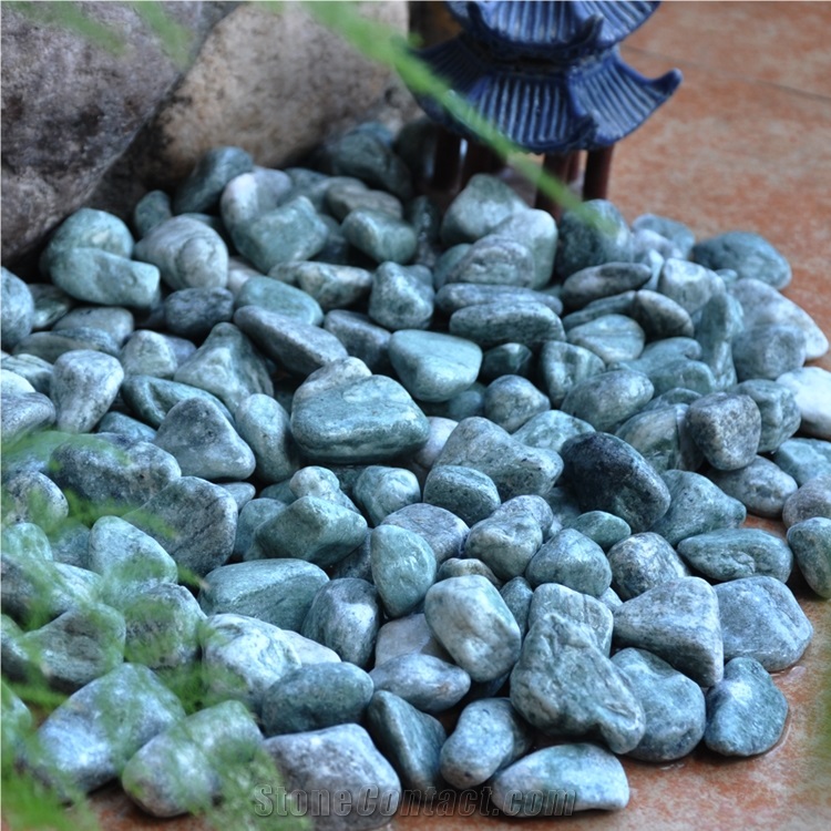 Good Quality Gs-005 Green Pebble Ball Stone