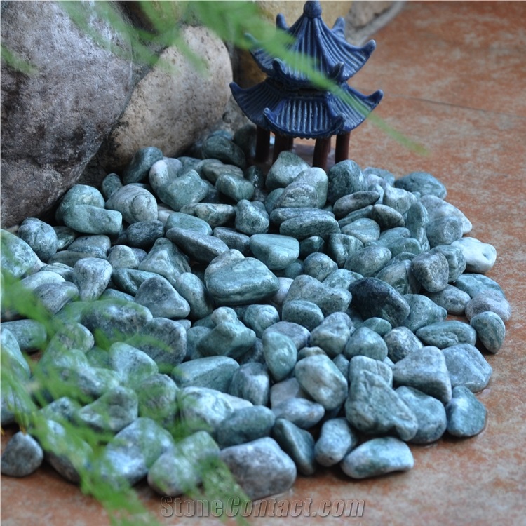 Good Quality Gs-005 Green Pebble Ball Stone