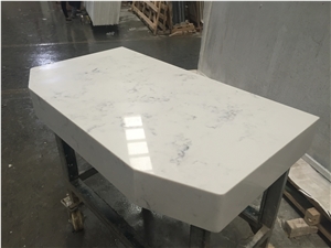 White Carrara Quartz Stone Commercial Bar Countertop