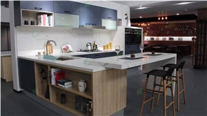 Artificial Glass Quartz Kitchen Countertop