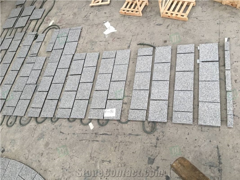 Caledonia Brown Granite Tiles for Floor & Wall