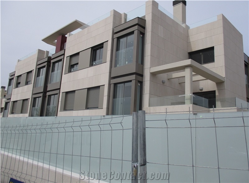 Moca Creme Cla Limestone