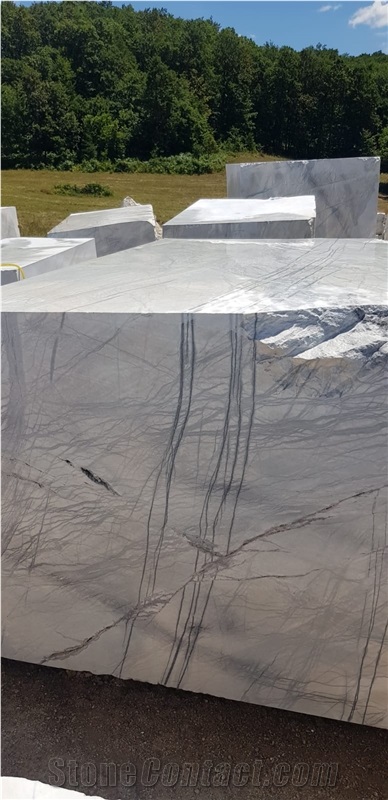 Akasia White Marble Blocks